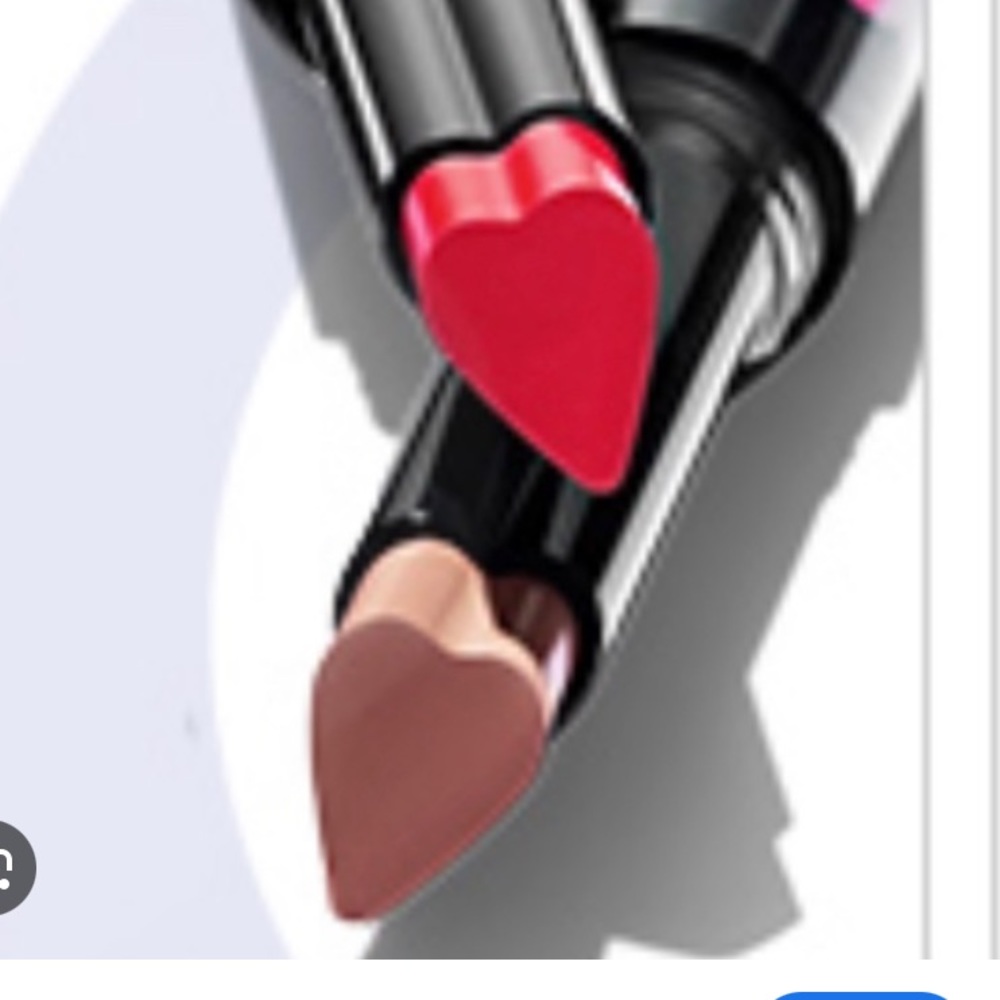 Mary Kay heart shaped lipstick, limited edition, “Courageous Pink”- Matte
